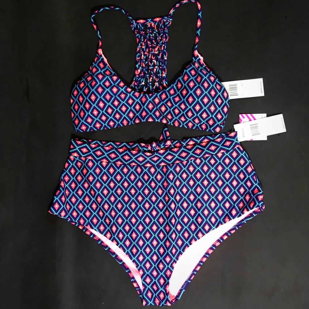 👙Blue & Pink Macrame Halter & High Waist Bikini